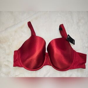 Modern Chic Red Strapless Bra